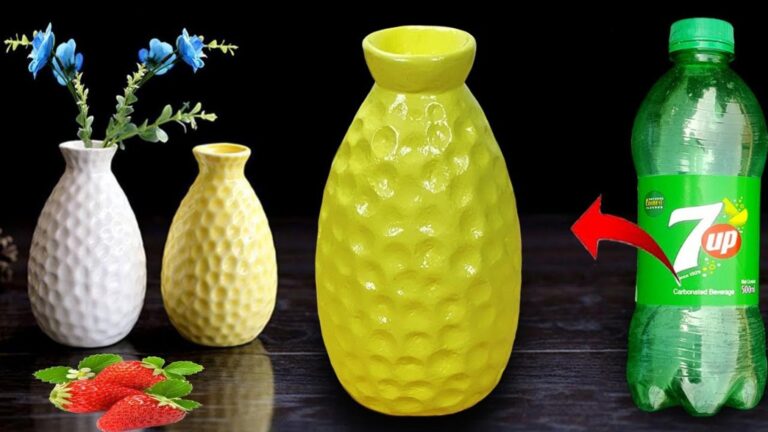 This simple idea transforms plastic bottles into stunning flower vases…