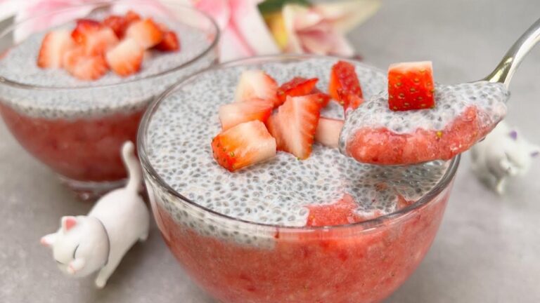 This simple recipe turns dessert into a satisfying breakfast… lose weight without sugar!