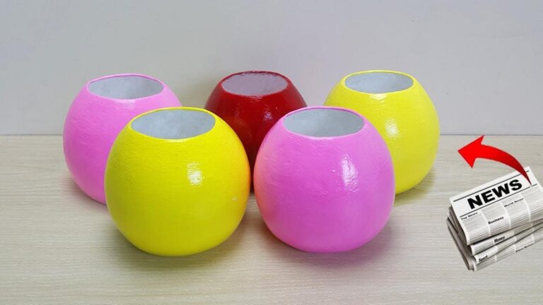 This simple idea transforms old newspapers into stunning vases for your home…